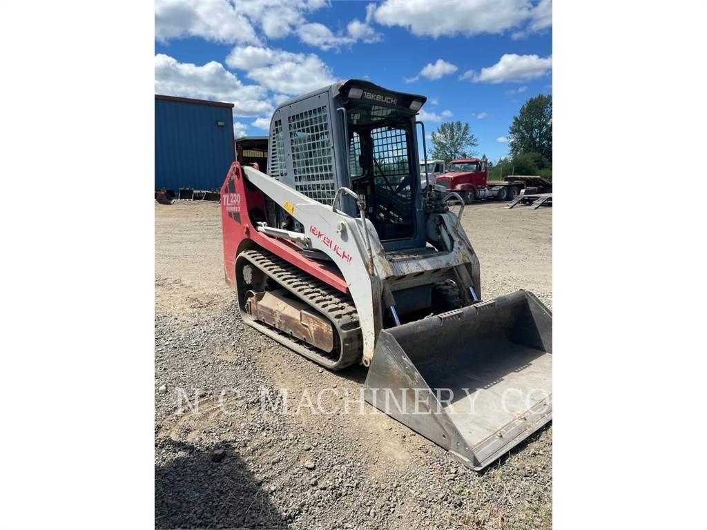 Takeuchi TL230 Carregadoras de direcção deslizante