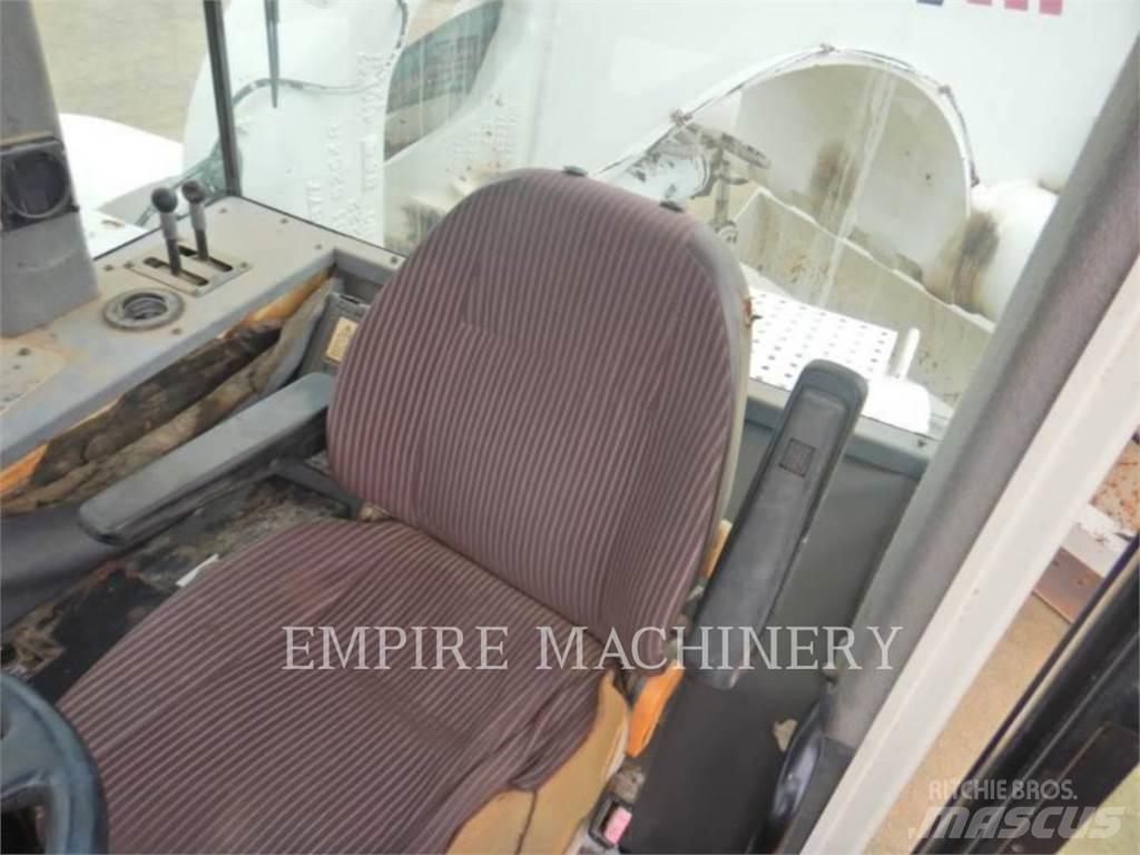 Terex 615WW Auto-tanques
