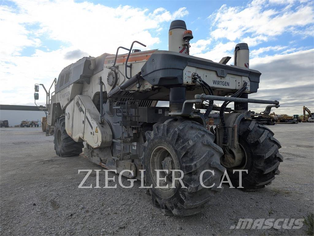 Wirtgen WR240I Fresadoras de asfalto