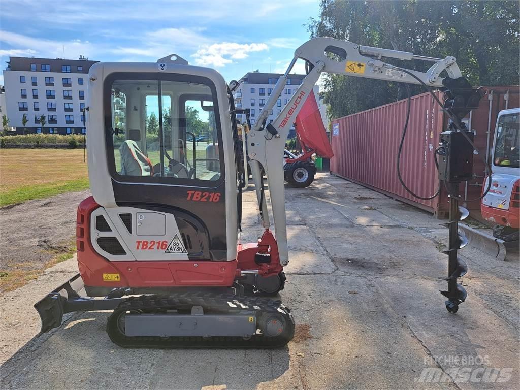 Takeuchi TB216 Construção - Outros
