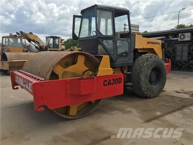 Dynapac CA 30 D Cilindros Compactadores monocilíndricos