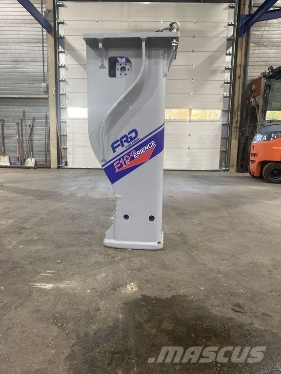 FRD F19 Martelos Hidráulicos