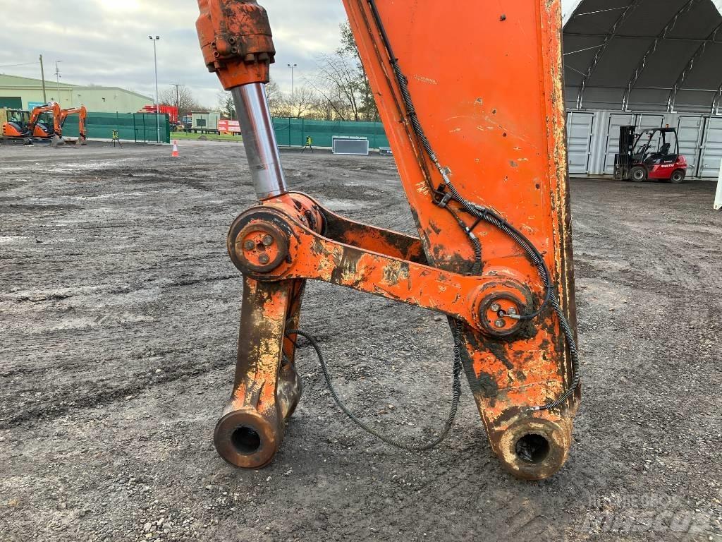 Hitachi ZX670LCH-5B Escavadoras de rastos