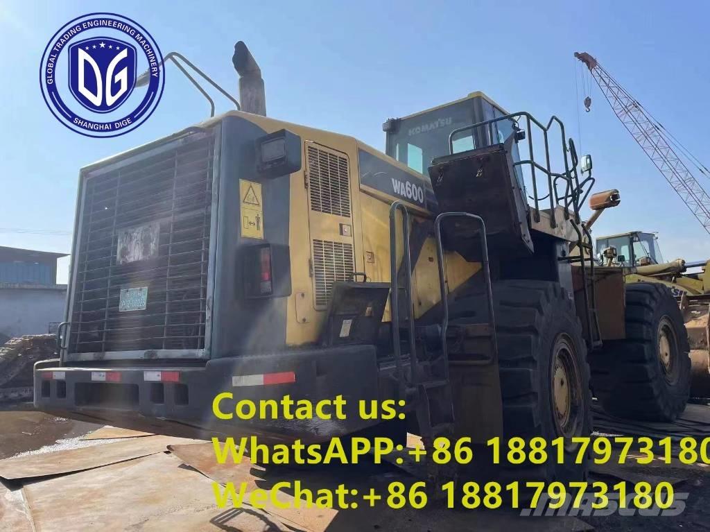 Komatsu WA 600-6 Pás carregadoras de rodas
