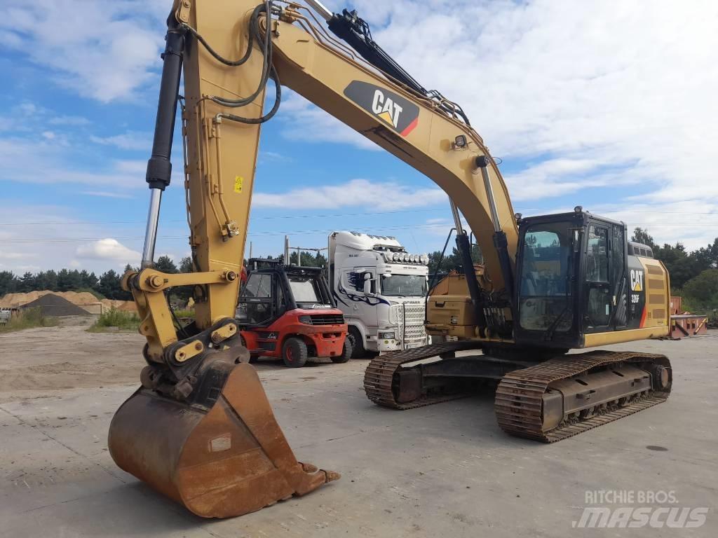 CAT 326 F Escavadoras de rastos