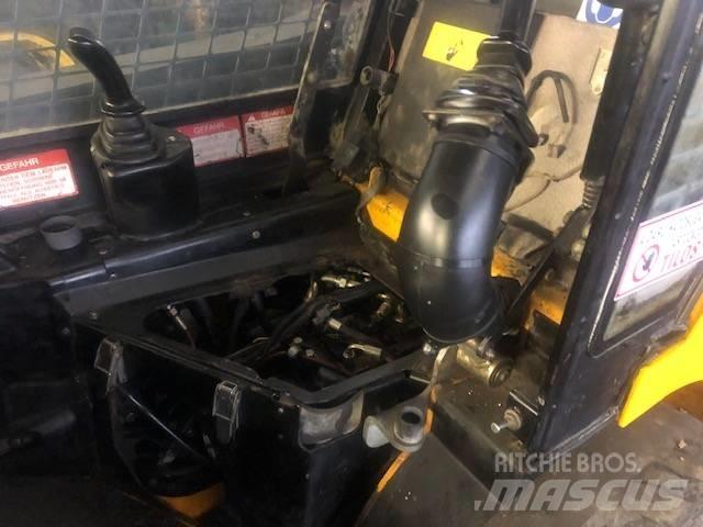 JCB Robot 170 Mini carregadoras