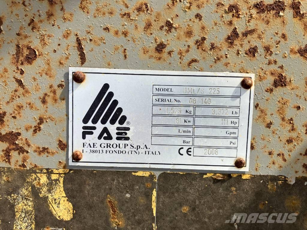 FAE UML/S 225 Grades mecânicas e moto-cultivadores