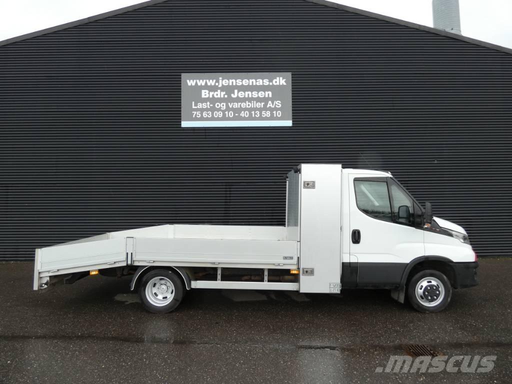 Iveco 50C 18 Camiões de Transporte Auto