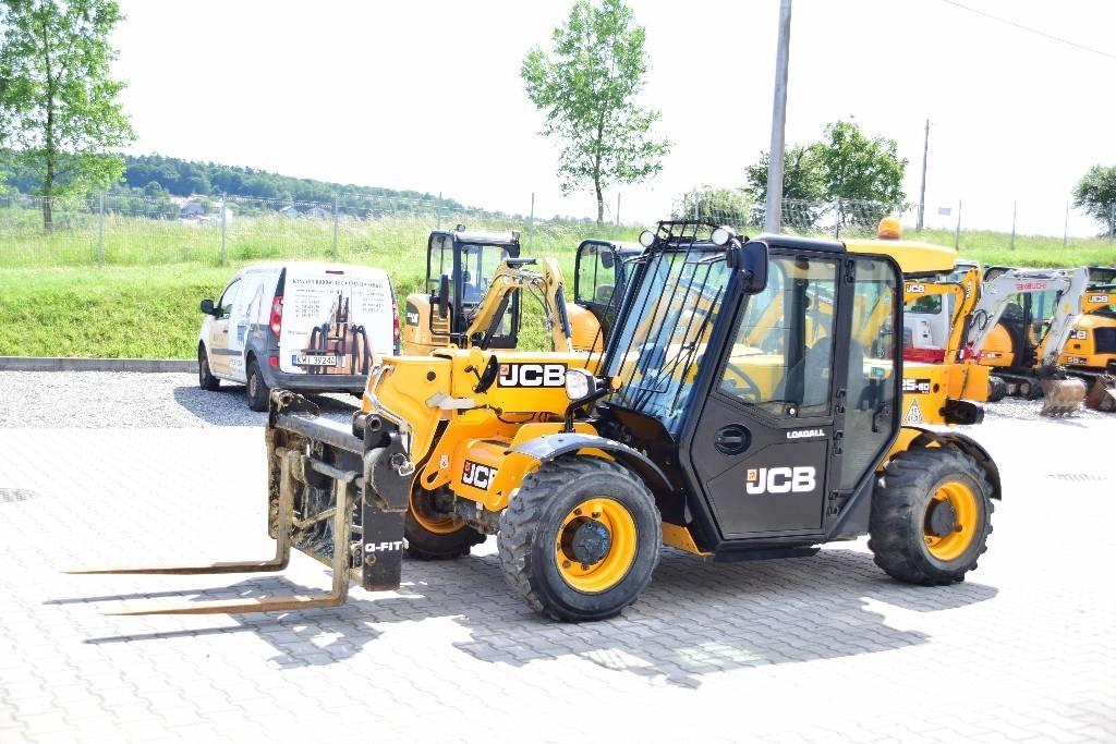 JCB 525-60 HiVIZ Manipuladores telescópicos