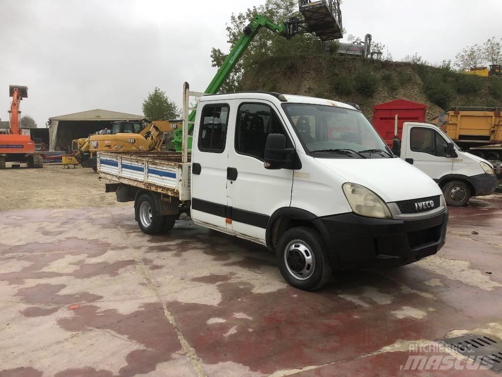 Iveco Daily 35-110 Camiões de caixa fechada