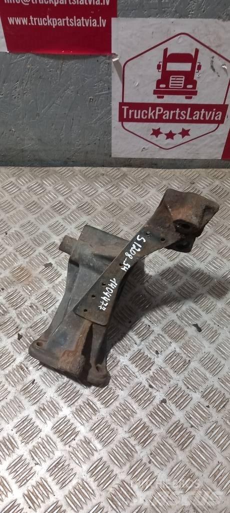 Scania 94 D.  1404477 Chassis e suspensões