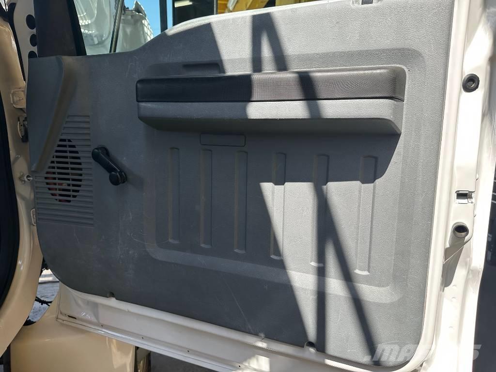 Ford F 750 SD Agricultura - Outros
