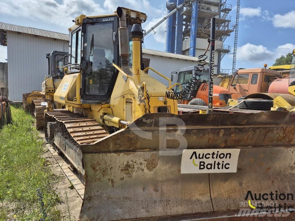 Komatsu D51EX-22 Dozers - Tratores rastos