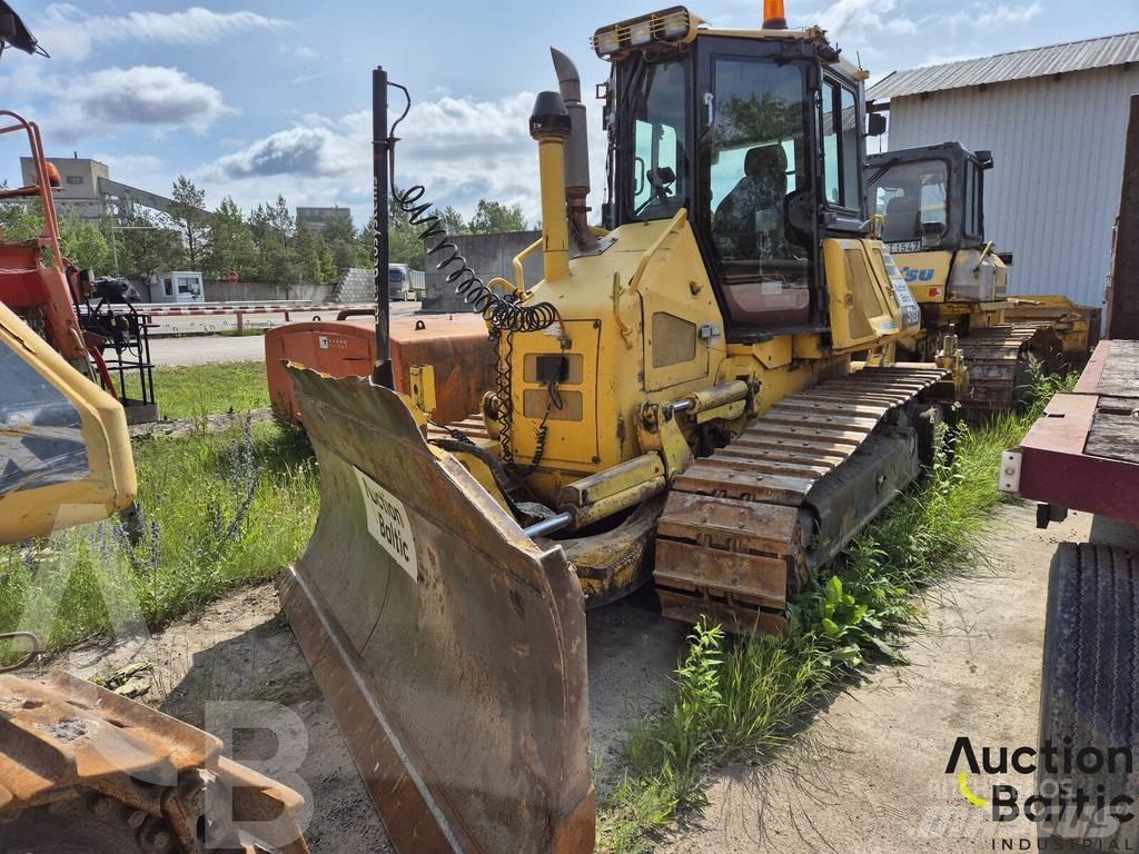Komatsu D51EX-22 Dozers - Tratores rastos