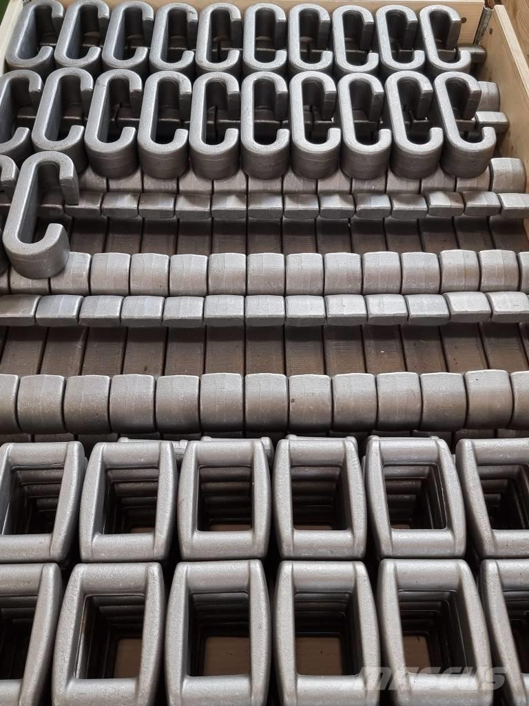 Clark Terra Rastos, correntes e material rodante