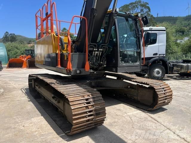 Volvo EC 200 E Escavadoras de rastos