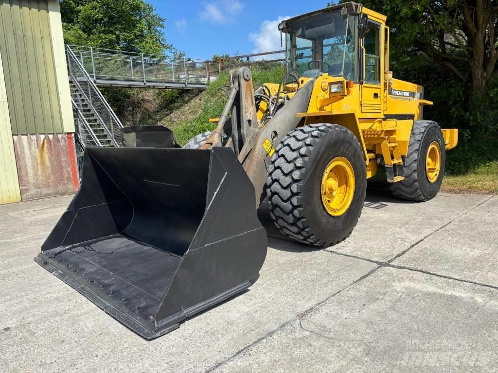 Volvo L 120 C Pás carregadoras de rodas