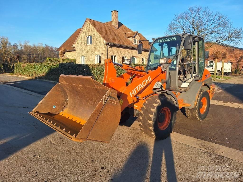 Hitachi ZW 75 Pás carregadoras de rodas