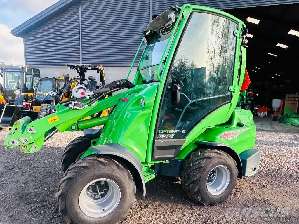 Avant 650 i Carregadora multifunções