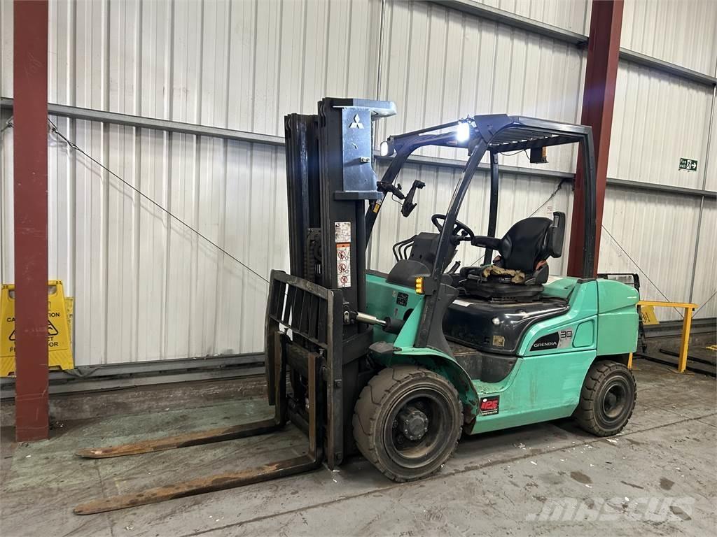 Mitsubishi FD30NT Empilhadores Diesel