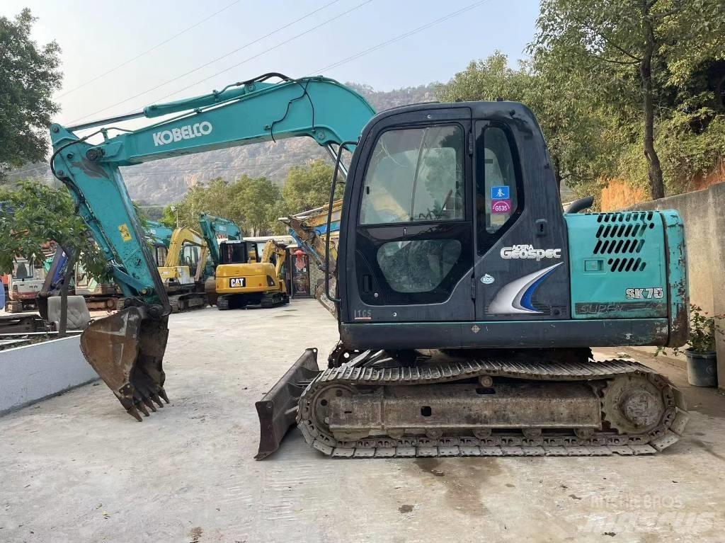 Kobelco SK 75 Escavadoras de rastos