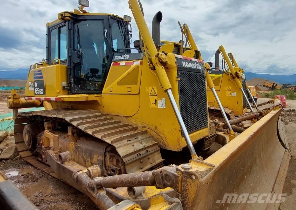 Komatsu D 65 EX-16 Dozers - Tratores rastos