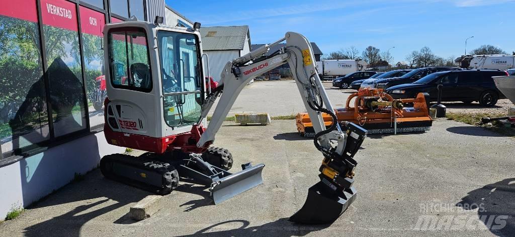 Takeuchi TB 320 Mini Escavadoras <7t
