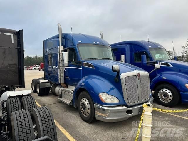 Kenworth T 680 Tractores (camiões)
