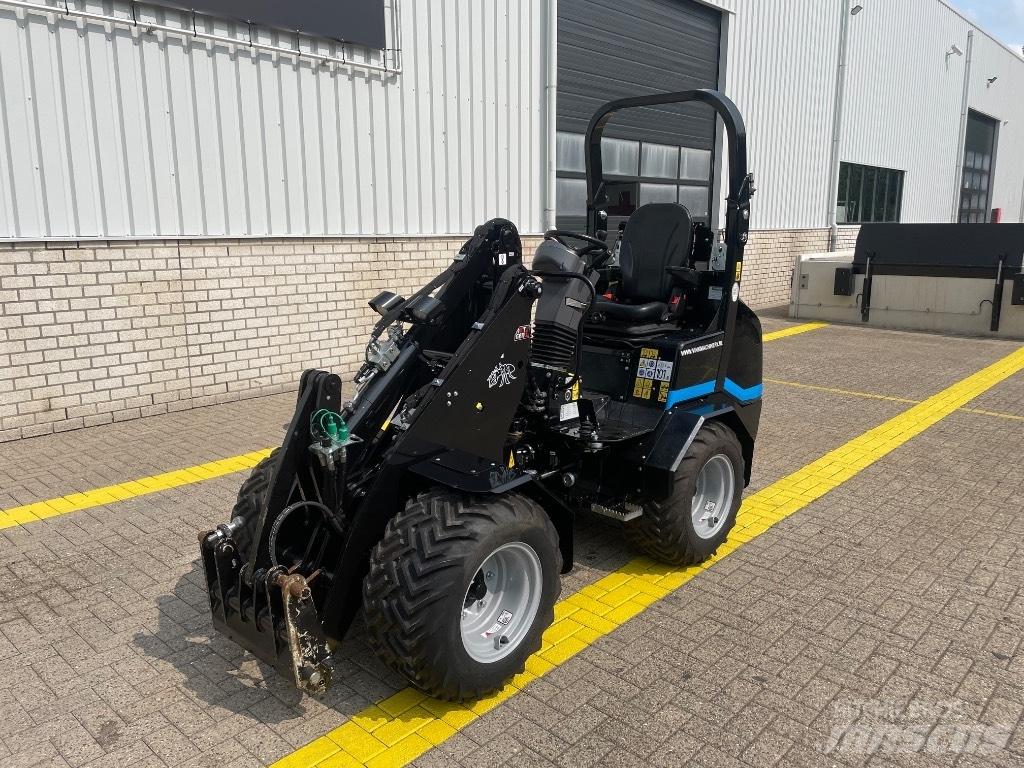GiANT G 2200 E Pás carregadoras de rodas