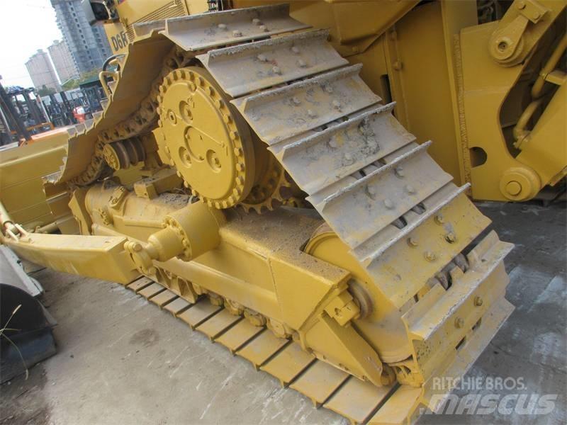 CAT D 6 R Motoniveladoras