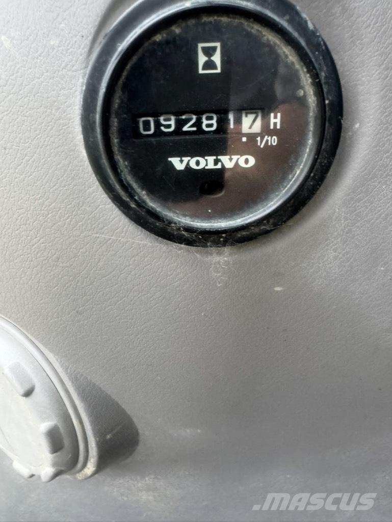 Volvo ECR235DL Escavadoras de rastos