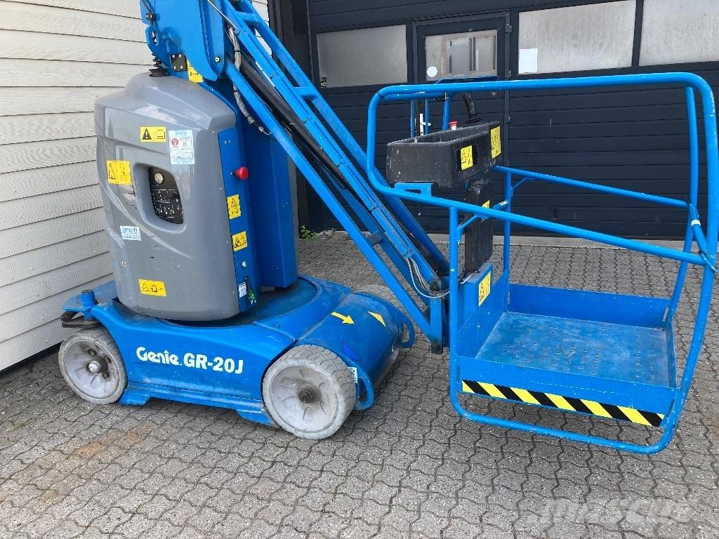 Genie GR 20 J Plataformas de Mastro Vertical