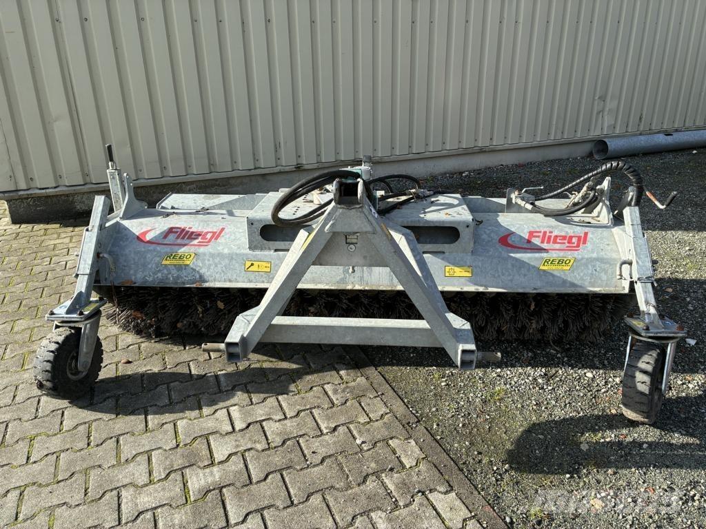 Fliegl KEH230/600 Varredoras