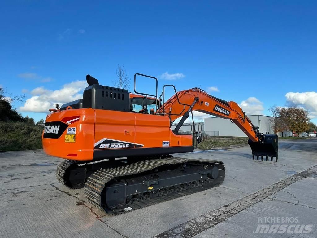 Doosan DX225LC-7 Escavadoras de rastos