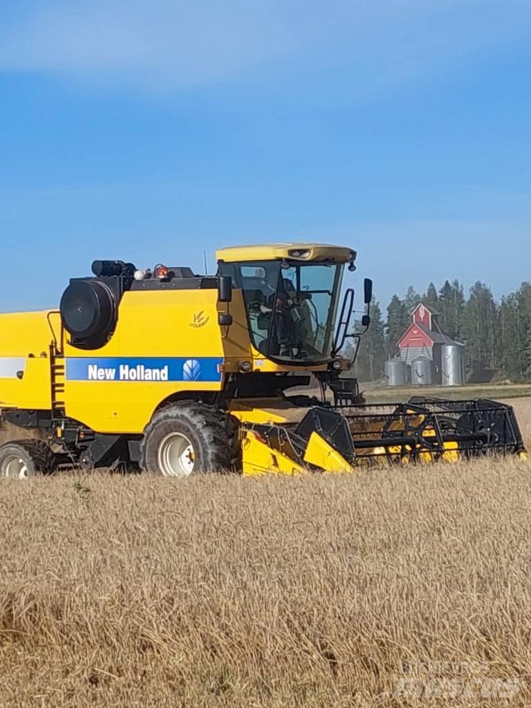 New Holland TC 5050 Ceifeiras debulhadoras
