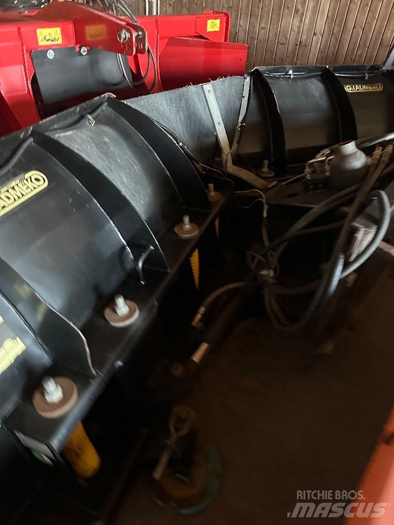 Gradmeko 320 v Lâminas de neve e arados