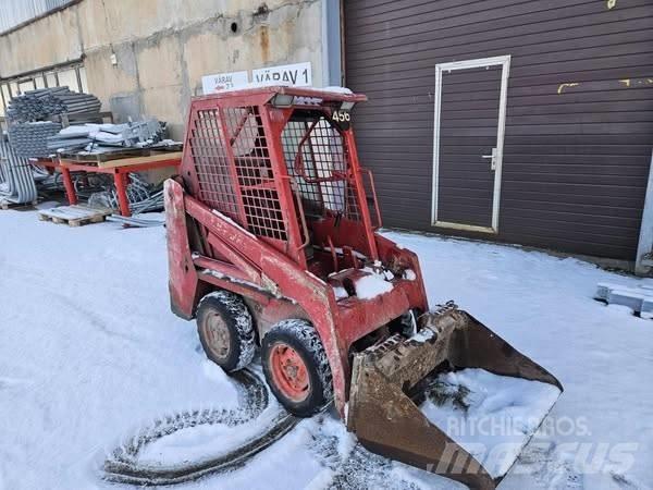 Bobcat 463 Carregadoras de direcção deslizante
