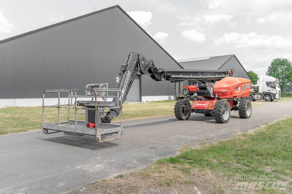 Manitou 280 TJ Elevadores braços articulados