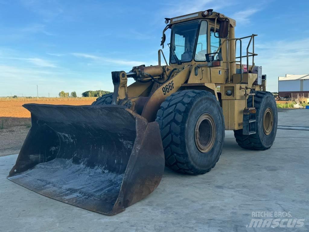 CAT 966 F Pás carregadoras de rodas