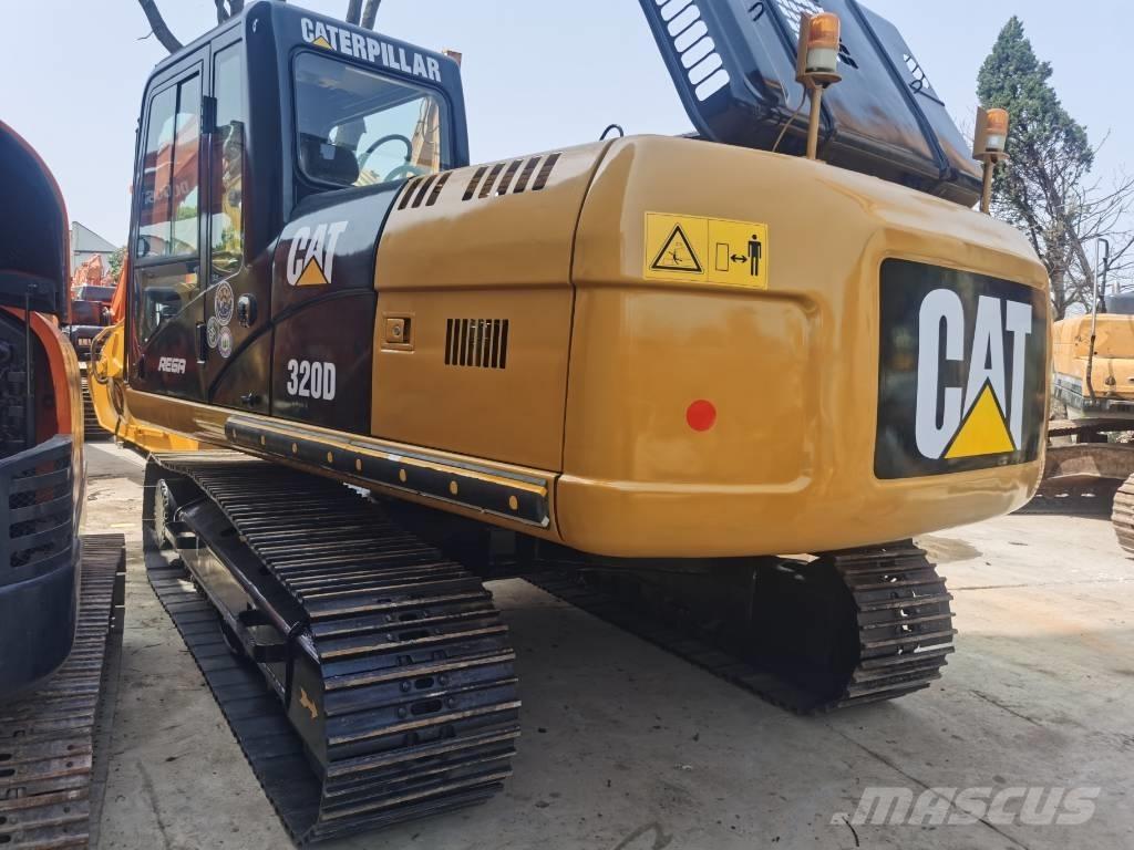 CAT 320 D2 Escavadoras de rastos