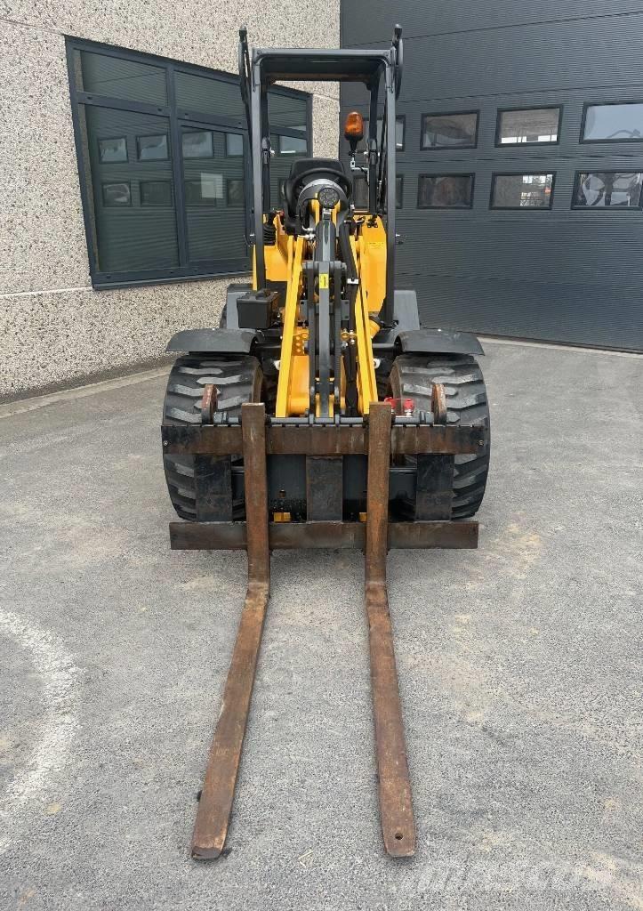 Schäffer 2445S Mini carregadoras