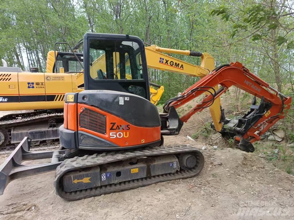 Hitachi ZX50U Mini Escavadoras <7t