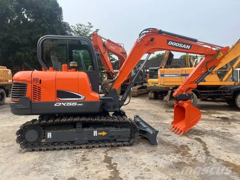 Doosan DX55-9C Mini Escavadoras <7t