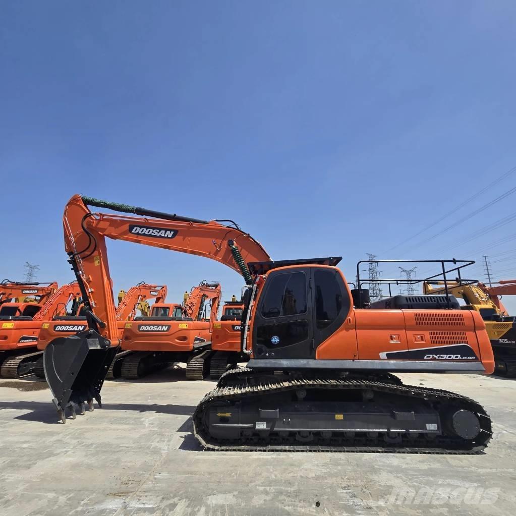 Doosan DX 300 LC Mini Escavadoras <7t