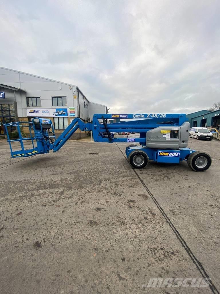 Genie Z 45/25 J Elevadores braços articulados