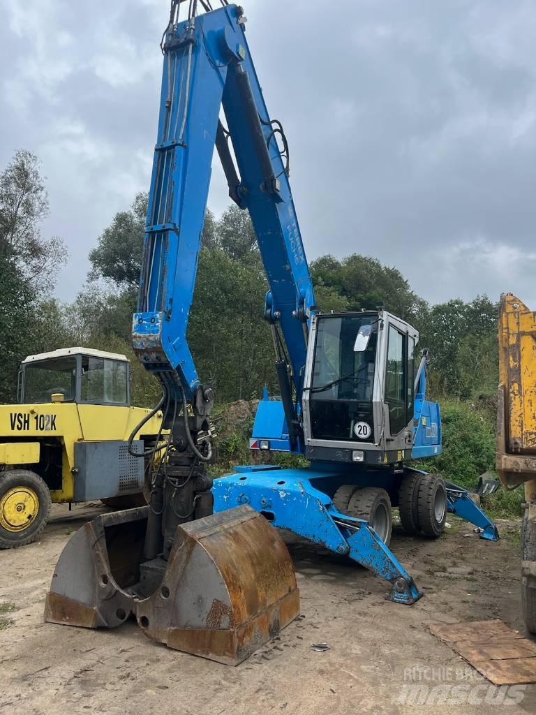 Fuchs MHL 320 Escavadoras de rodas
