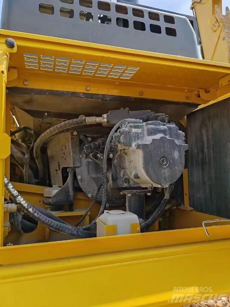 Komatsu 450LC-8 Escavadoras de rastos