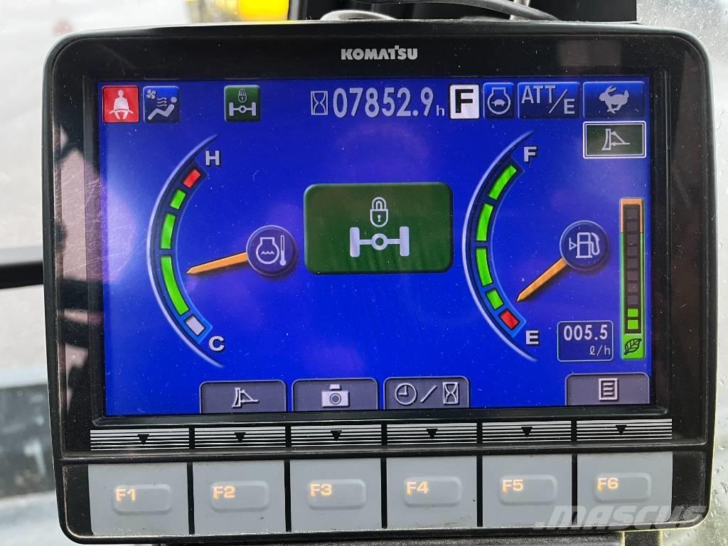 Komatsu PW148-10 Escavadoras de rodas