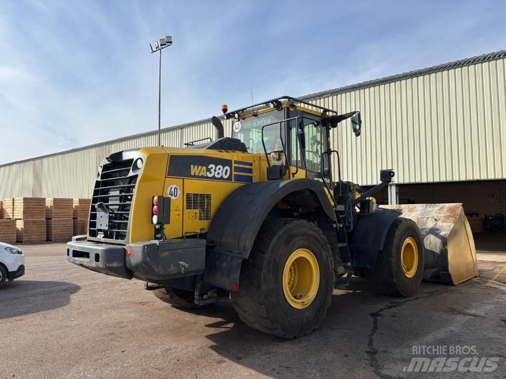 Komatsu WA 380-8 Pás carregadoras de rodas
