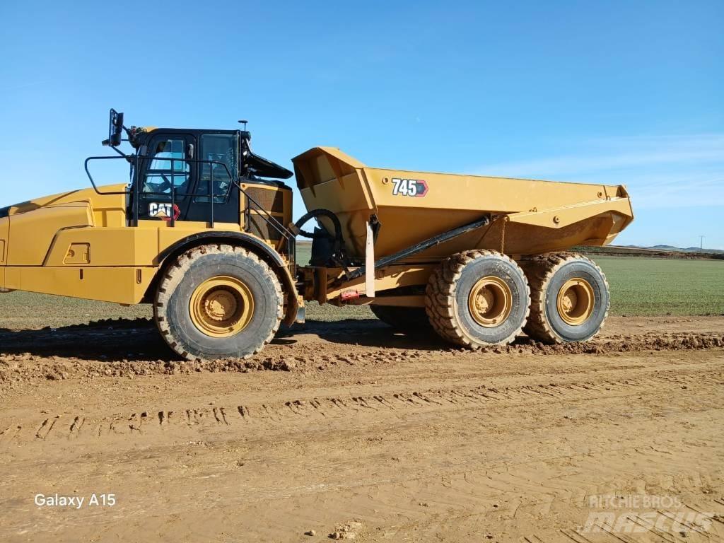 CAT 745 Camiões articulados